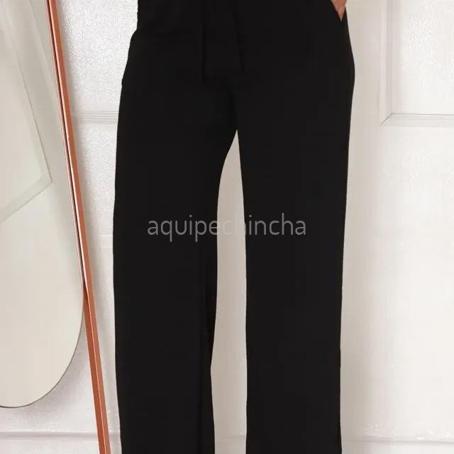 calca-pantalona-wide-leg