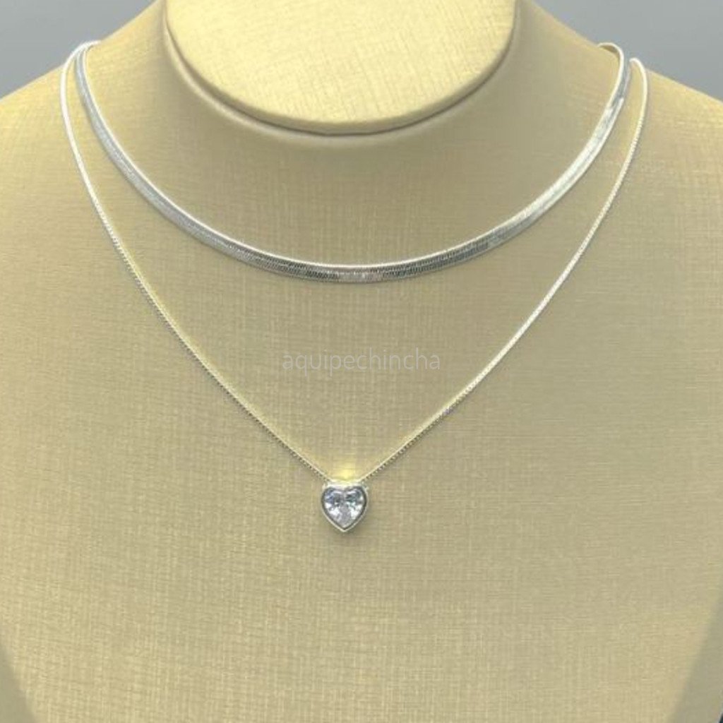 kit-2-colares-femininos-com-choker-e-coracao