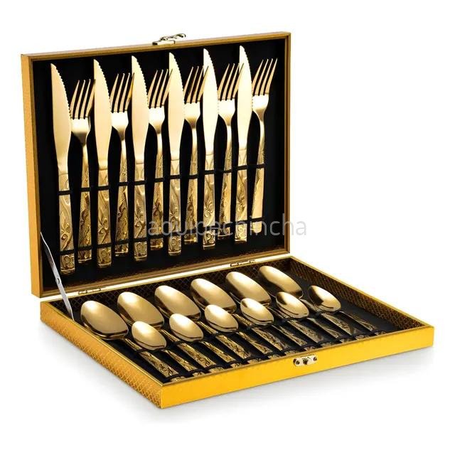 kit-faqueiro-dourado-luxo-com-maleta